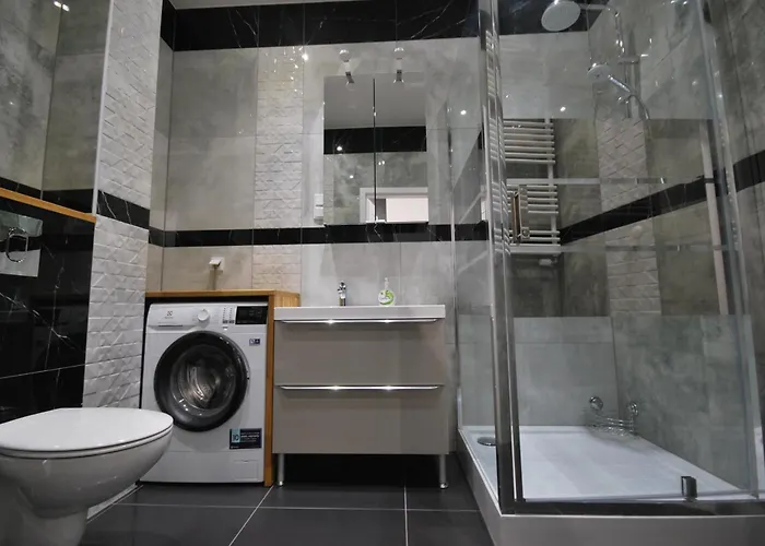 Glam Worcella Вроцлав