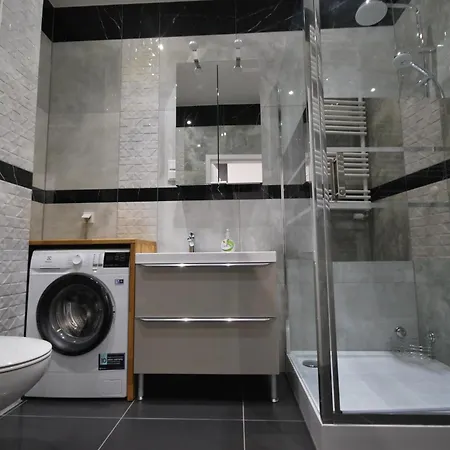 Glam Worcella Wroclaw